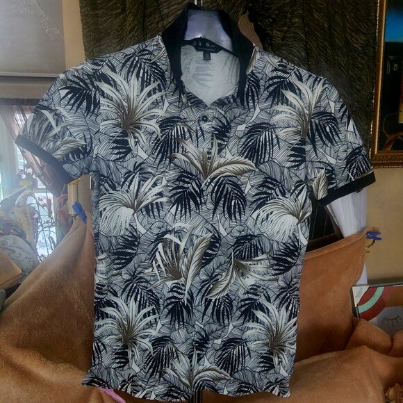 B'ful palm leaves golf, tennis etc sports shirt - Banana Republic Sz M tall/long - Picture 1 of 5